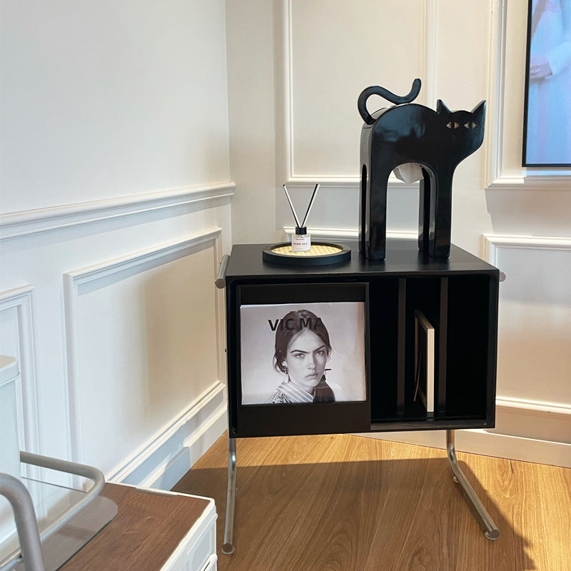 Art Deco ebonised 収納キャビネット