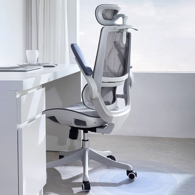 椅子・チェア|リクライニングチェア 人体工学  スタイリッシュ