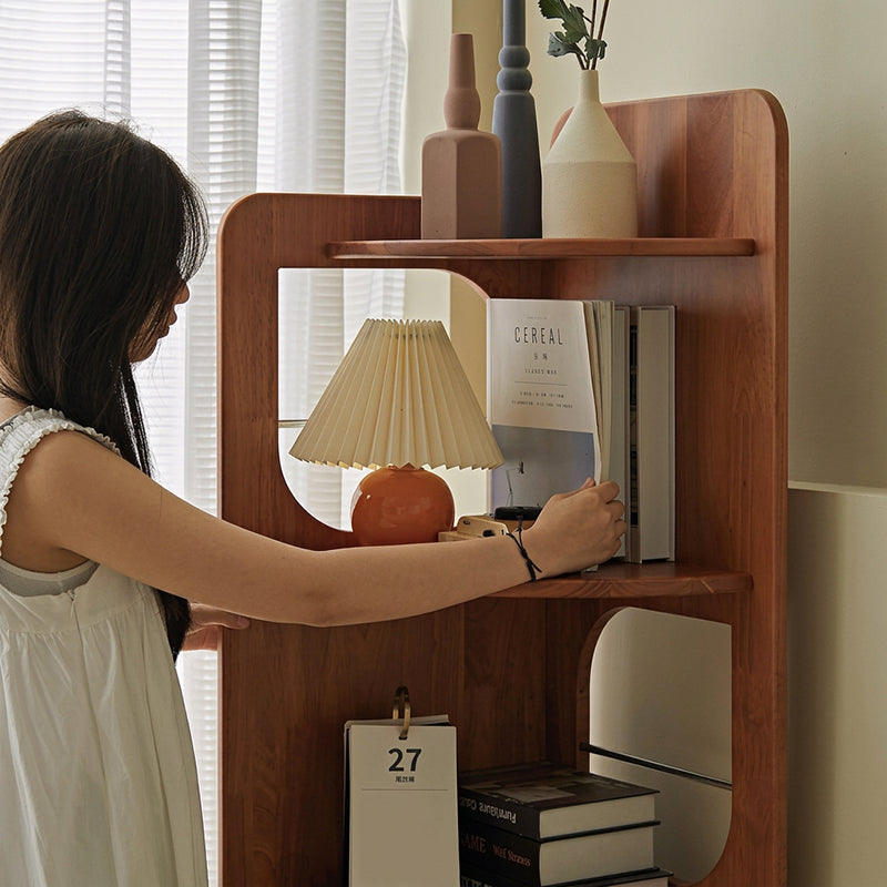 【新品未使用】ディスプレイラック 本棚 bookshelf ブラウン INNERPEACE公式 | 本棚・ディスプレイラック 無垢材オープンシェルフ