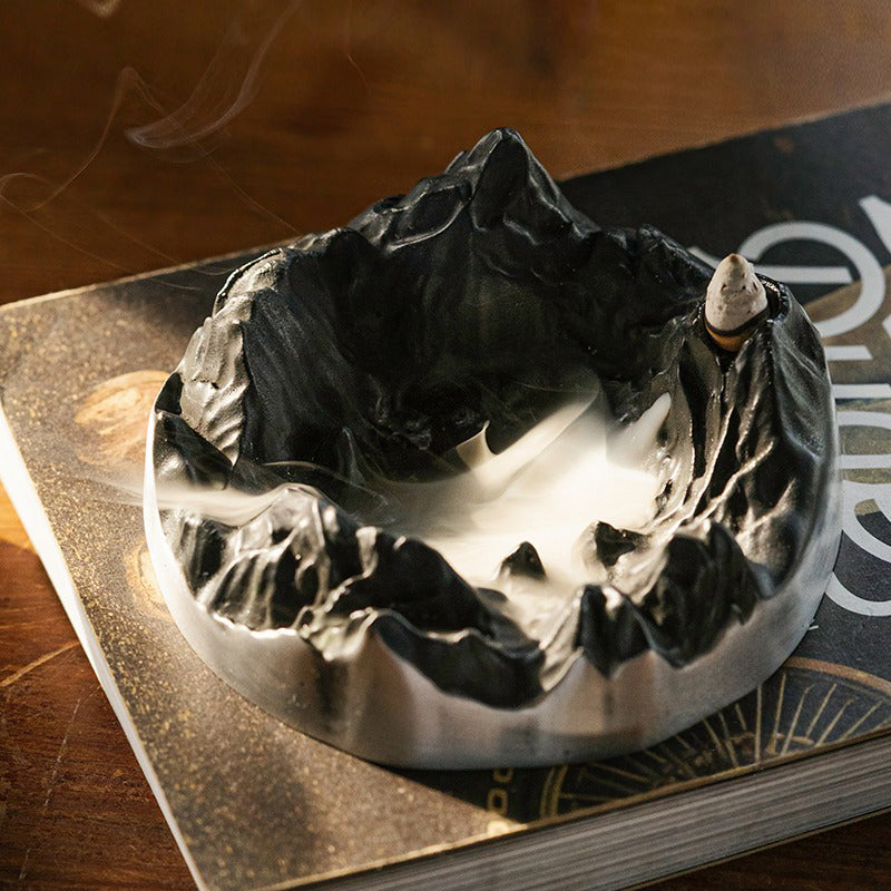 INNERPEACE公式 ｜灰皿 アルミニウム製 火山型 革新的